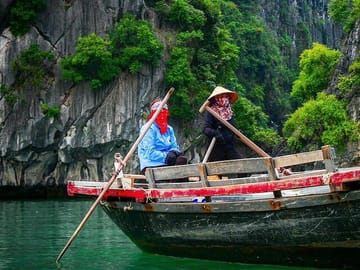 Catherine Cruises – 2D1N Ha Long Bay 6-Star Luxury Tour