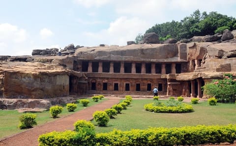 Bhubaneshwar to Similipal National Park 3-Day Tour