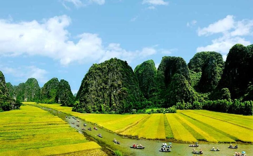 Private 2-Day Tour of Ninh Binh and Hoa Lu from Hanoi