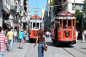 Istanbul Modern City Walking: Taksim to Galata With Secret Passages