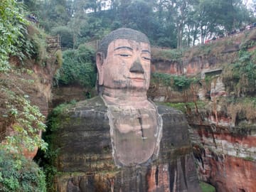 One-Day Leshan Giant Buddha and Tea Terrace Tour