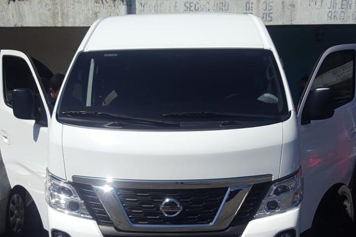 Shared Arrival Transfer: Monsenor Oscar Arnulfo Romero International Airport to San Salvador Hotels