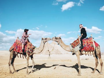 Cultural Tour of the Pyramids of Giza and Camel Ride