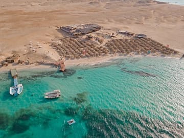 Full-Day Snorkeling and Lunch Trip to Hula Hula Island, Hurghada
