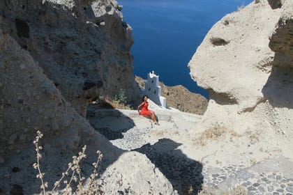 Santorini’s Hidden Gems with Wine Tasting: 6-Hour Private Tour