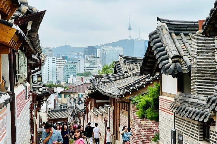 Bukchon hanok village