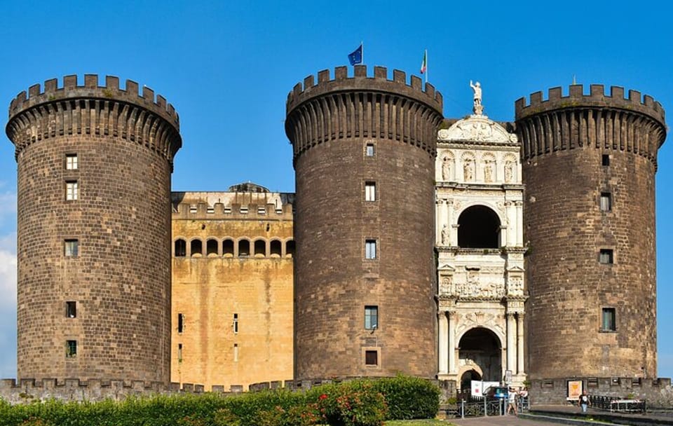 Private Walking Tour of Historic Naples Landmarks