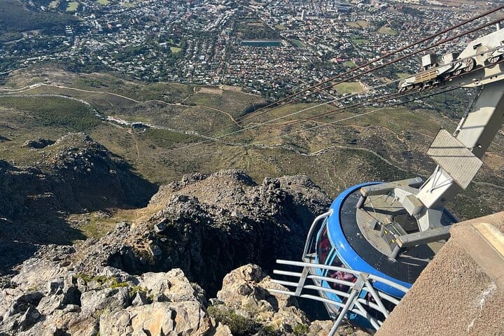 Cape Town Table Mountain Cableway and Hiking Guided Tour