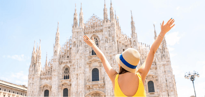 Guided walk of Milan with skip the line entrance to the Cathedral and La Scala Theatre