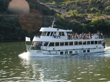 Boat trip to Régua