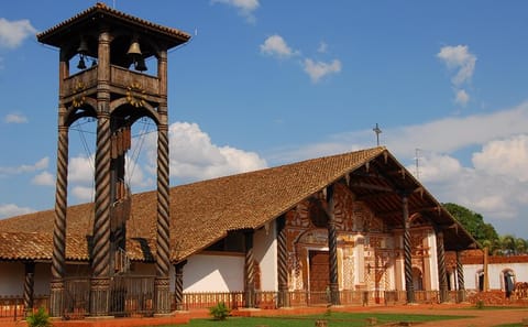 Jesuit Legacy Day Tour from Cordoba to Barranca Yaco and Colonia Caroya