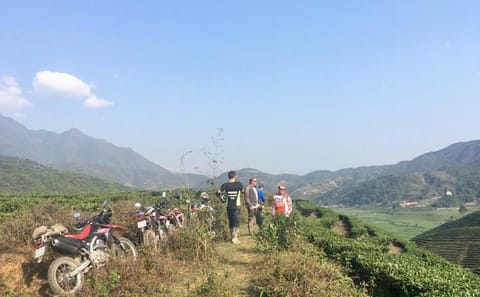 Motorbike Adventure in Northern Vietnam: 11 Days of Exploration