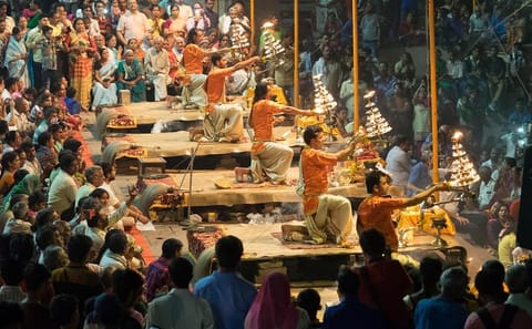 Cultural and Spiritual Tour of Varanasi and Agra