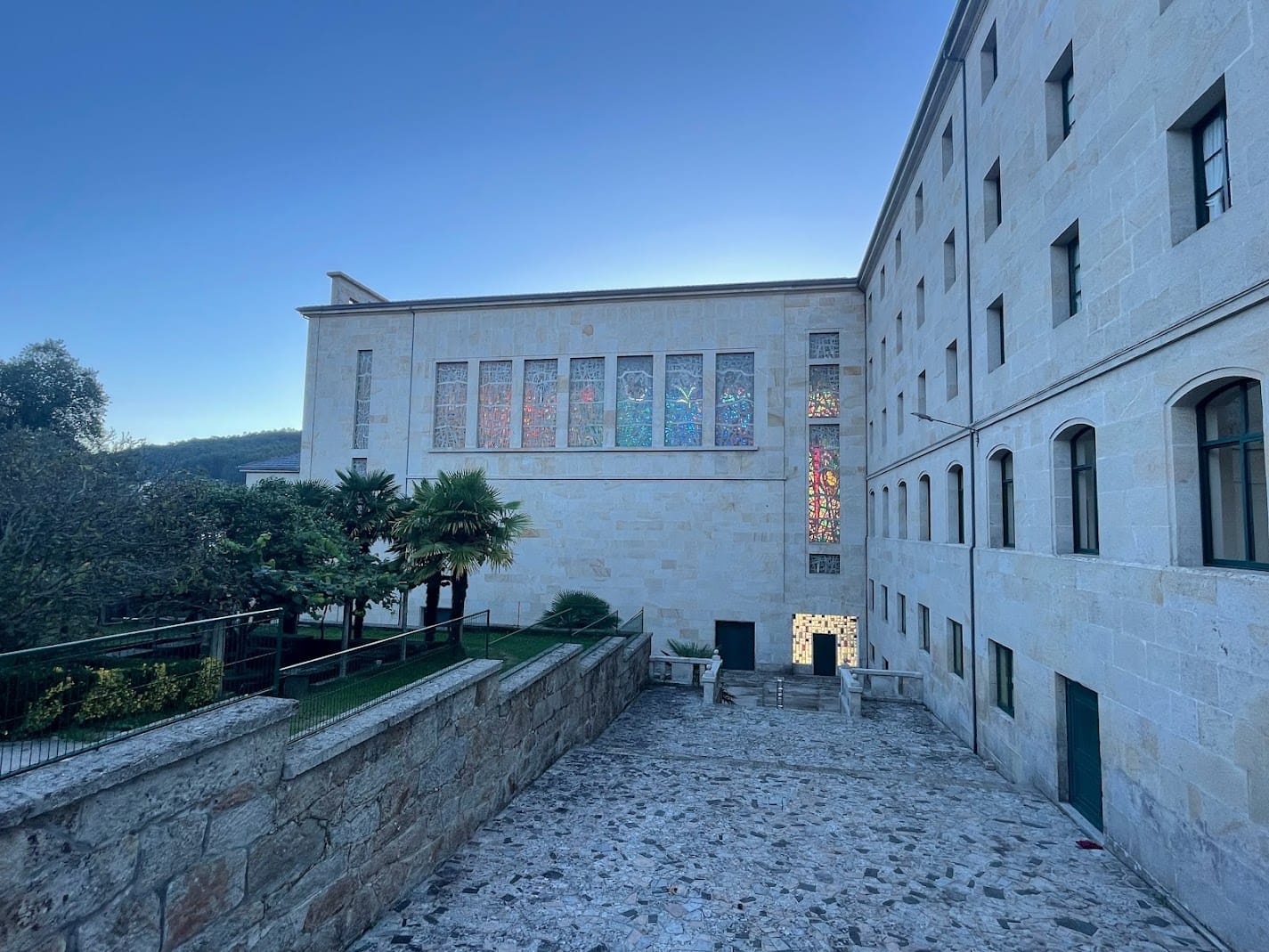 �|���e�؃h���̕��i