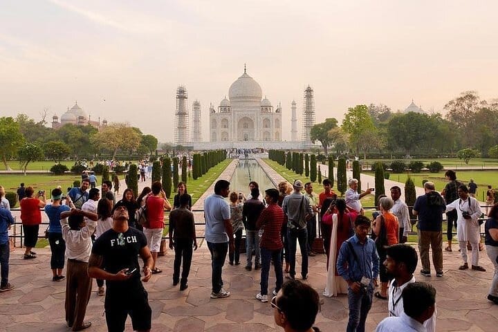 12 Days Private Tour North India with Buddha Circuit 4