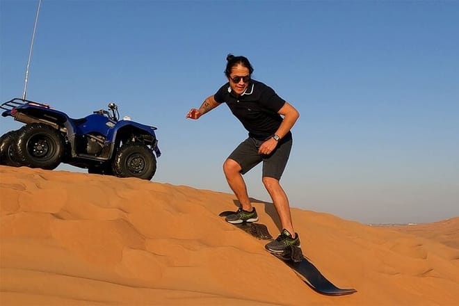 Dubai: Red Dunes Safari with Dune Buggy, Sandboard & Camel 9