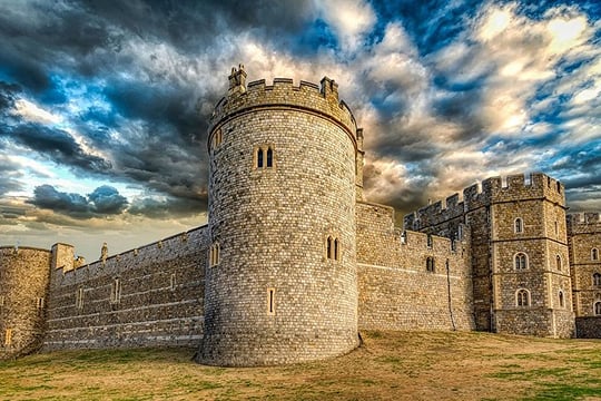 Layover Royal Windsor Private Tour from London Heathrow Airport