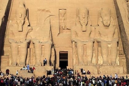 2 Days Tour from Luxor Edfu, Kom Ombo, Aswan till Abu Simbel