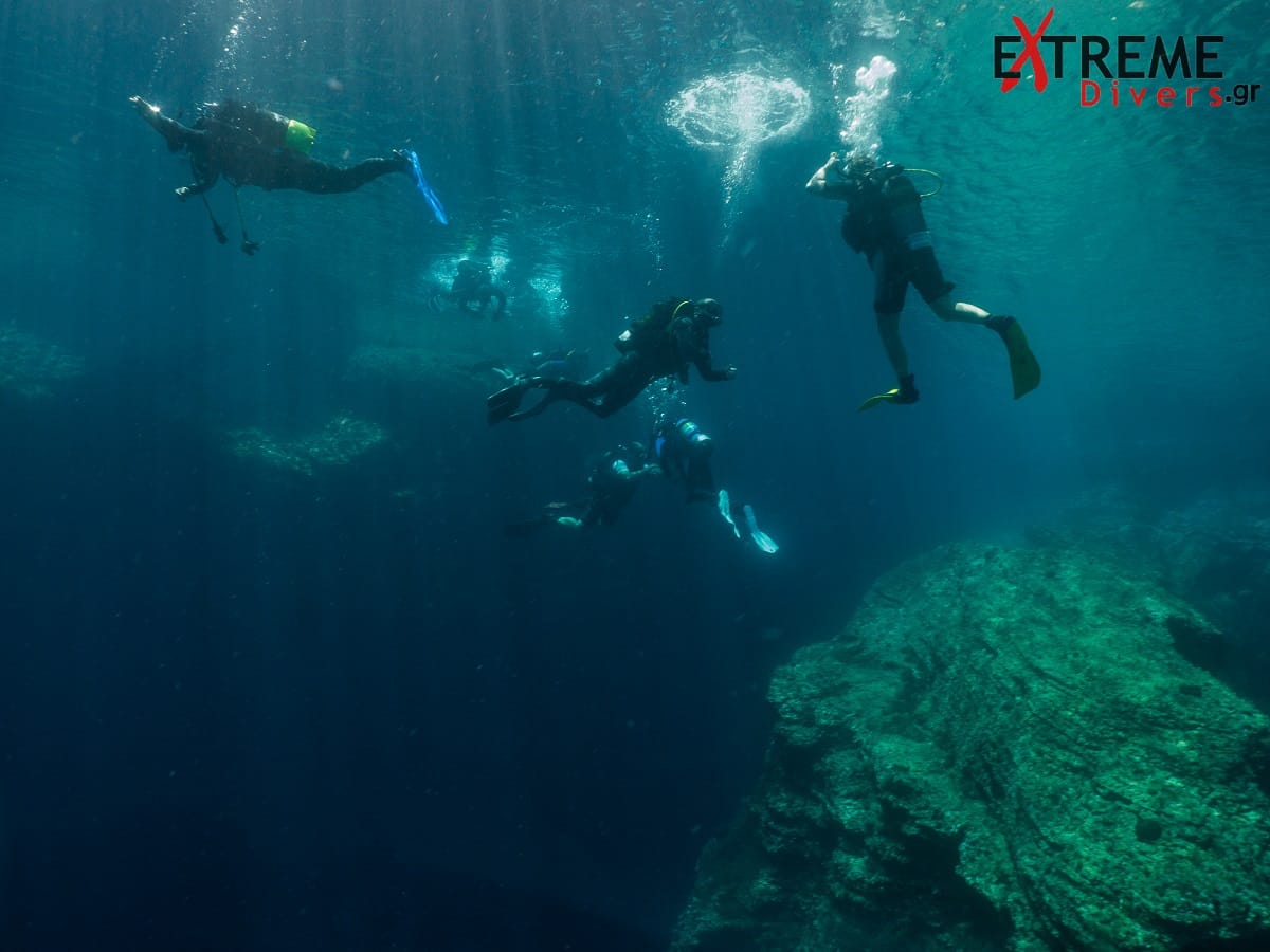 Private Discover scuba diving for beginners in Athens with pickup