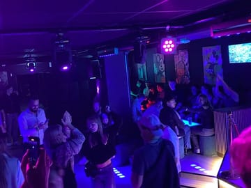 Culinary Walking Tour of Stockholm's Vibrant Nightlife