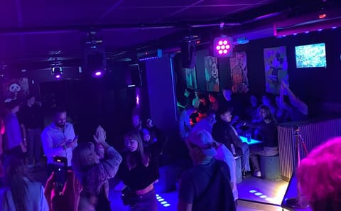 Culinary Walking Tour of Stockholm's Vibrant Nightlife