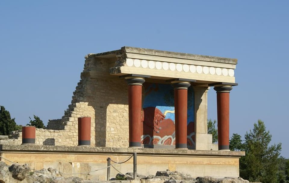 Knossos Palace and Pottery experience (Luxury Adventure)