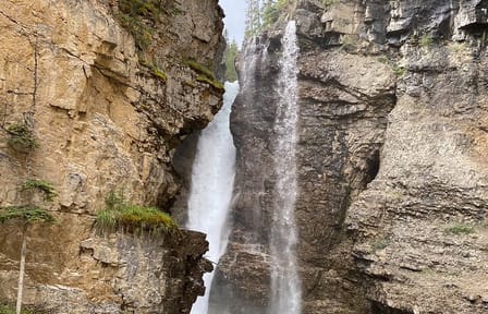 Lake Louise, Moraine Lake, Johnston Canyon& Banff from Canmore