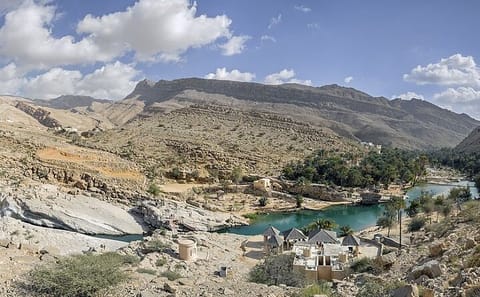 Private Day Trip Adventure in Wahiba Sands and Wadi Bani Khalid