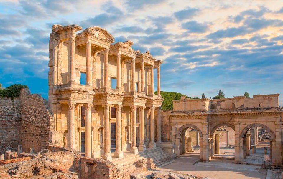 Ephesus and Pamukkale Tours 2 Days 1 Night from Istanbul by plane