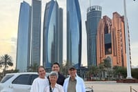 Sheikh Zayed Grand Mosque Tour with Buffet Lunch From Dubai 2