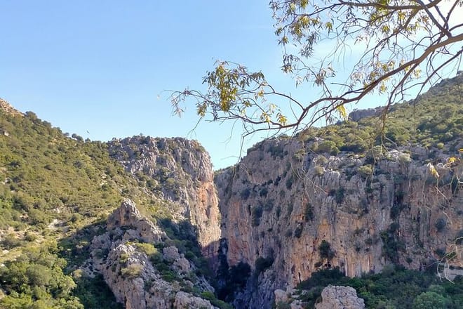 Canyoning Las Buitreras: A Wild Adventure Near Estepona photo 6