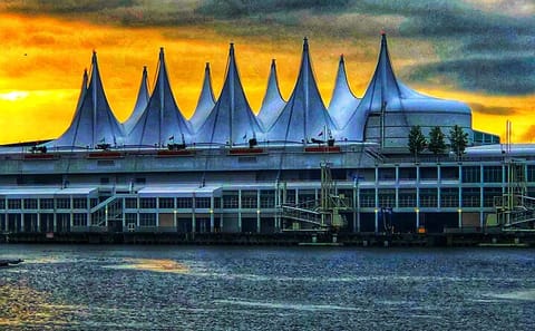 Vancouver Shore Excursion and City Sightseeing Tour