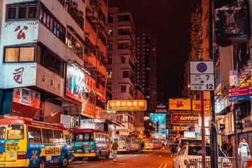 Private Tour of Hidden Gems in Hong Kong with Local Guide