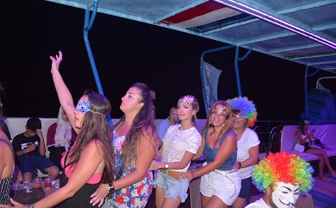 Dinner cruise on the Fantastic yacht in Sharm El Sheikh