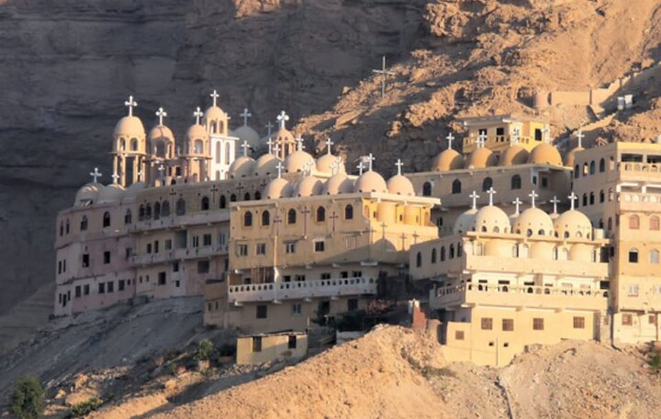 Private Full-Day Tour of St Paul and St Antonius Monasteries in Egypt