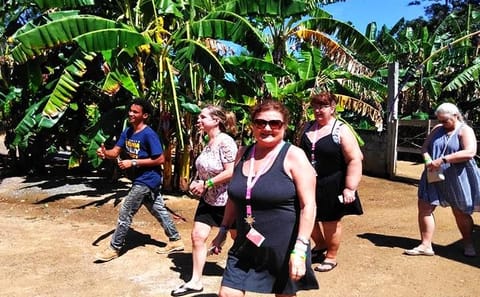 Sandy Bay City and Manawakie Ecological Park Tour