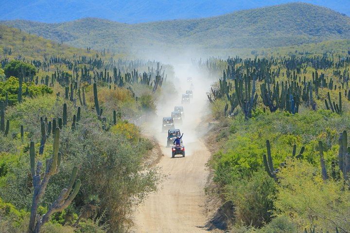 OffRoad 4X4 UTV Adventure with unlimited Lunch & Tequila