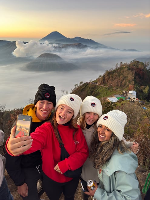 START MALANG/SURABAYA 3D2N TUMPAK SEWU-BROMO & IJEN BLUE FLAME TOUR