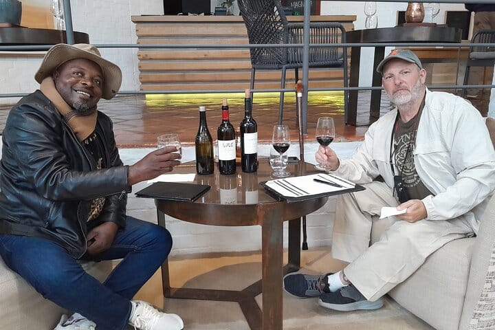 Share Tour Stellenbosch, Paarl and Franschhoek, 20 Tasting +Lunch