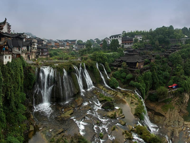 13-Day Beijing, Chongqing, Zhangjiajie, Fenghuang, Furong & Shanghai Tour