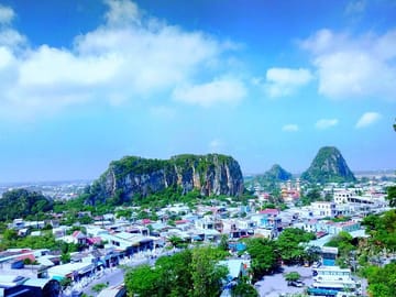 Marble Mountains and Son Tra Peninsula Half-Day Tour in Da Nang