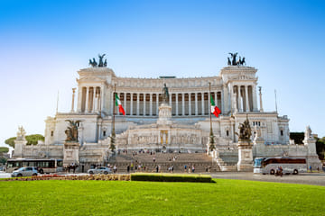 Audio Guided Walking Tour of Rome's Historic Sites