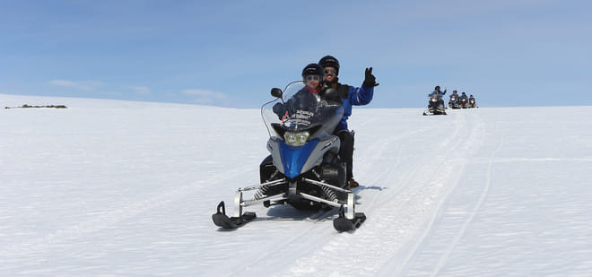 Golden Circle & Glacier Snowmobiling 3