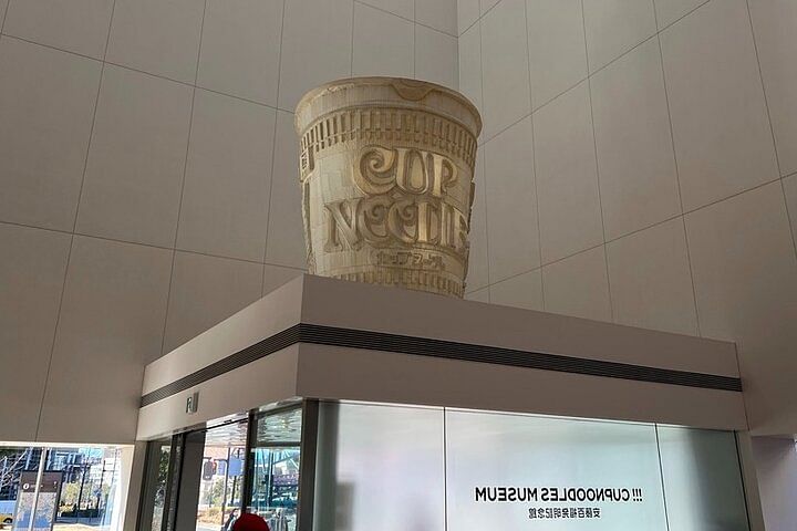 Yokohama Cup Noodles Museum and Chinatown Guided Tour