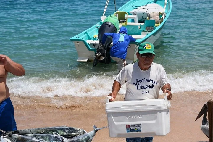 Viajes de pesca privados con pescadores locales y almuerzo del mar a la mesa