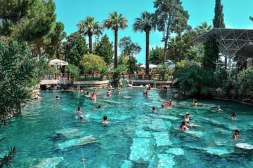 Private Bus Tour to Pamukkale and Hierapolis from Kuşadası