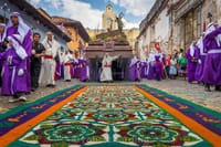 Tour of Catholic Processions During Holy Week in Antigua 1