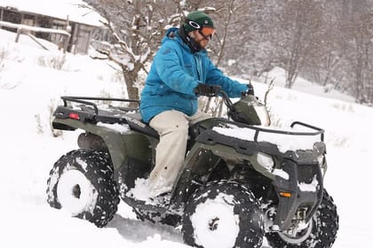 Ushuaia Night Adventure: Snowshoeing and Snowmobiling