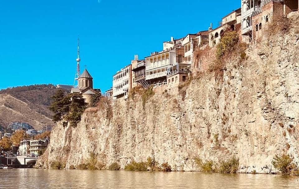 Culinary Walking Tour of Tbilisi's Historic Sites