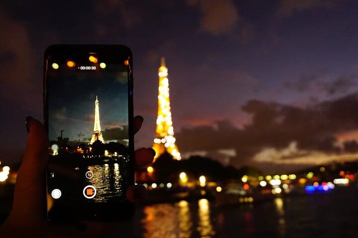 Half-Day Eiffel and River Cruise Private Tour 10
